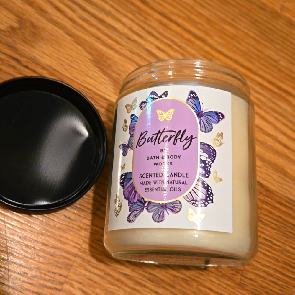 Butterfly Single-Wick Candle